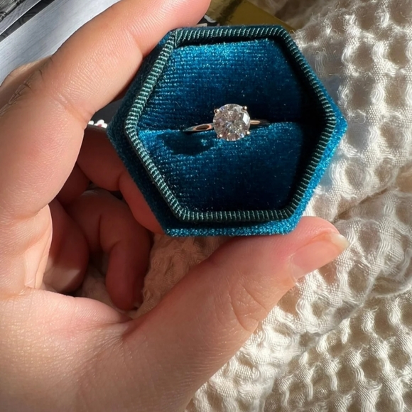 charles and colvard Jewelry - Charles and Colvard